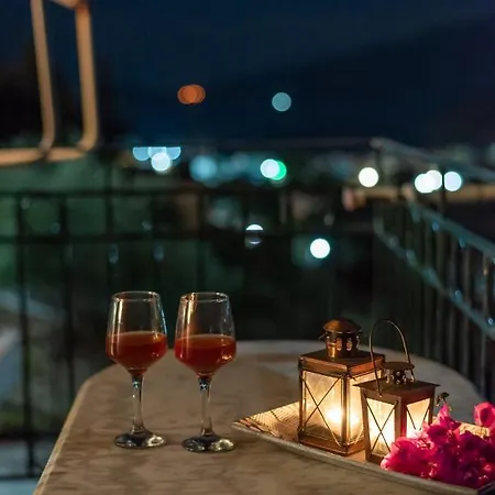 Mema's -2 Bedrooms- With Stunning Sea View * Αγία Ευφημία