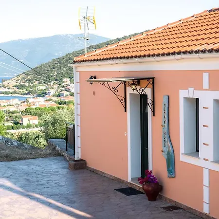 Mema's -2 Bedrooms- With Stunning Sea View *
