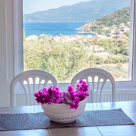 Сasa de vacaciones Mema's -2 Bedrooms- With Stunning Sea View *